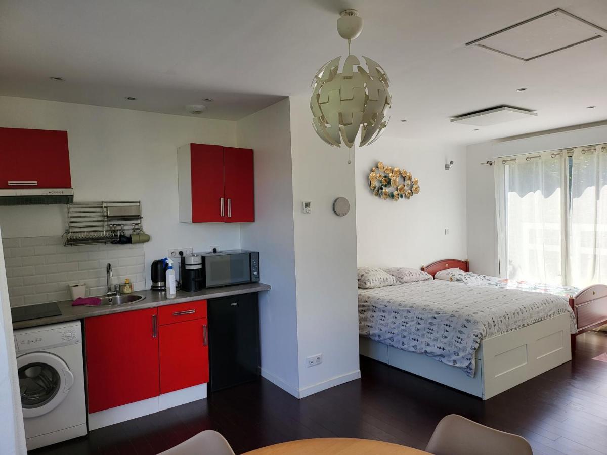 Maisonnette A 10Min De Disney Jossigny Exterior foto
